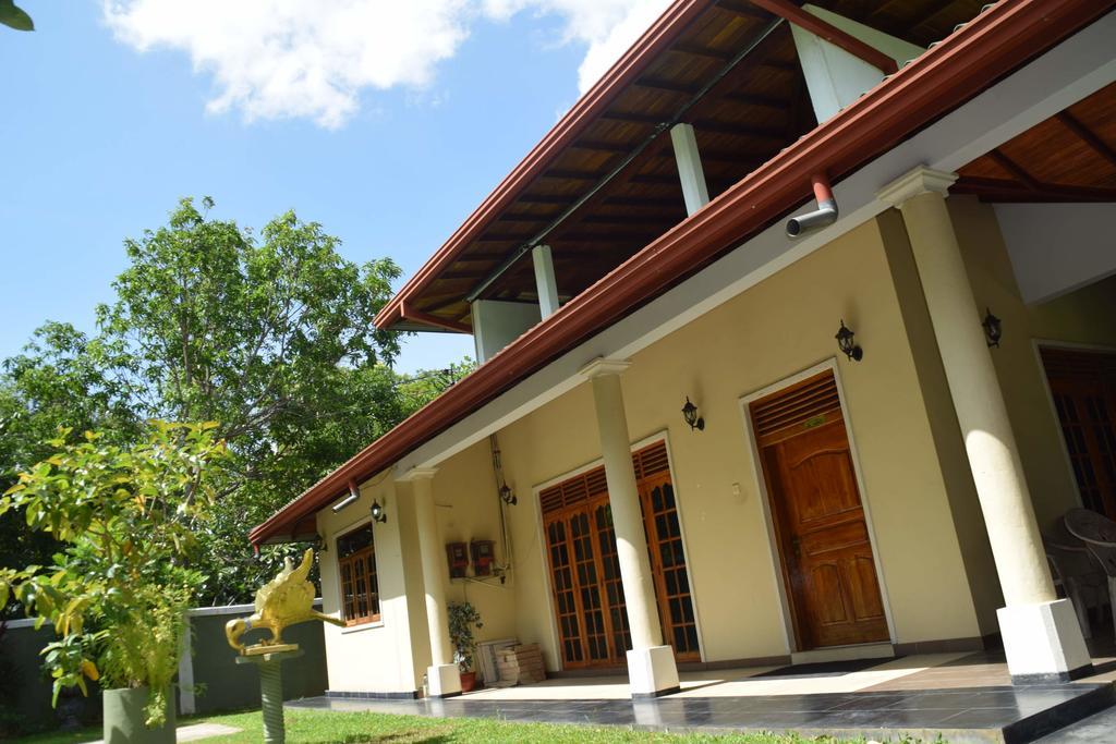Saffron Guest Inn Polonnaruwa Luaran gambar